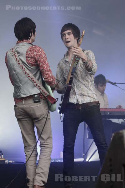 PANIC AT THE DISCO - 2008-06-29 - CERGY - Base de Loisirs - 